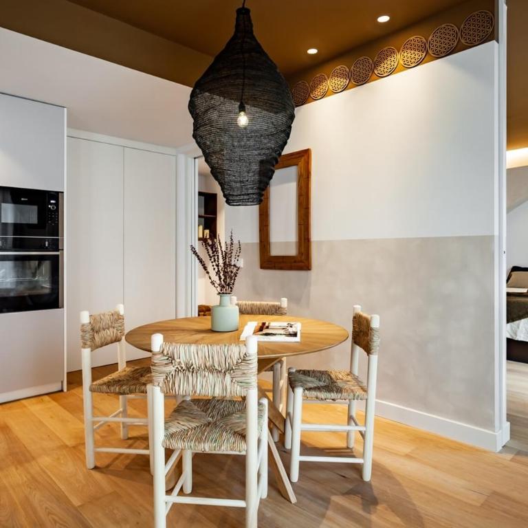 Spacest - Carrer de Josep Torres G - Apartment - 15