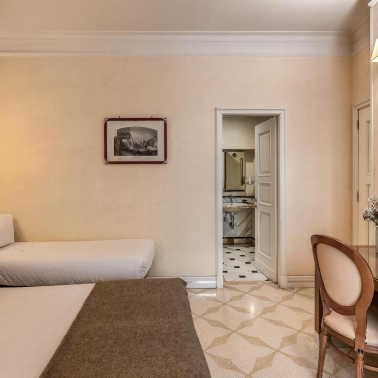 Hotel Sonya - Basic Triple Room in Dependance - 10