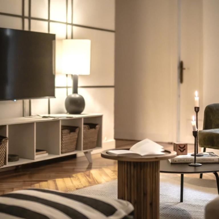 Spacest - Paseo del General Martínez Campos A - Apartment - 11