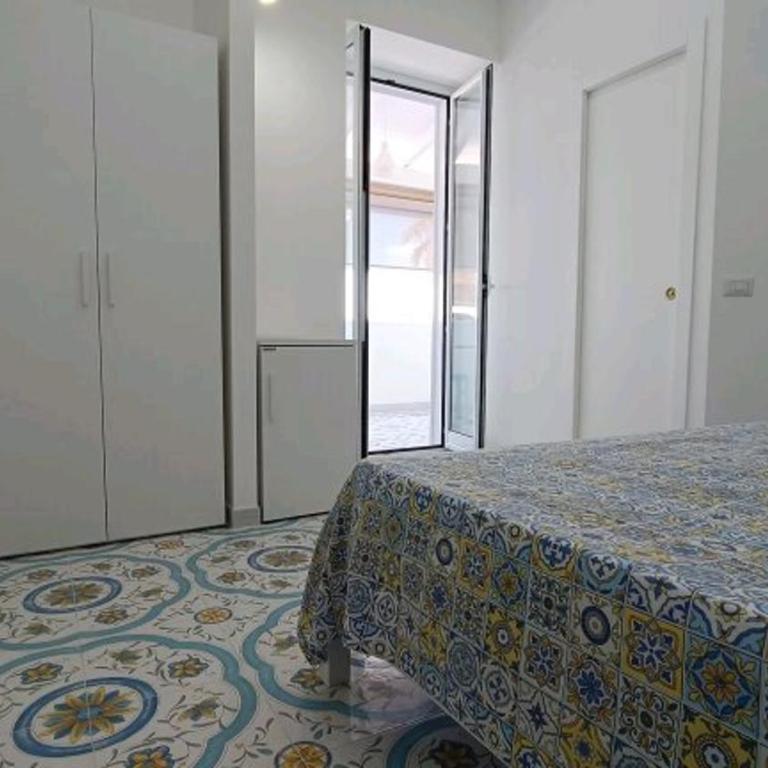B & Beach - Camera Tripla Deluxe con Vista Mare - 9