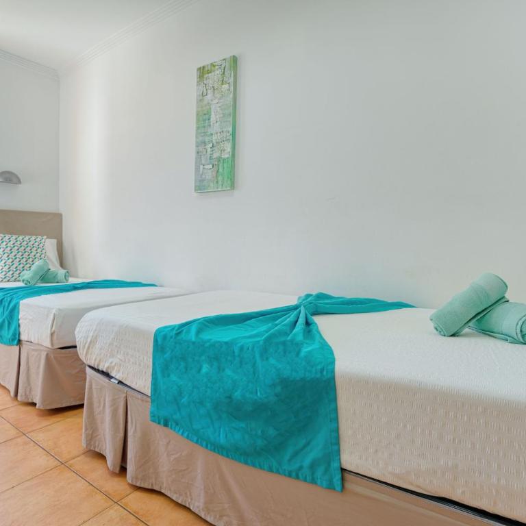 RT-Las Brisas - Two-Bedroom Bungalow - 21