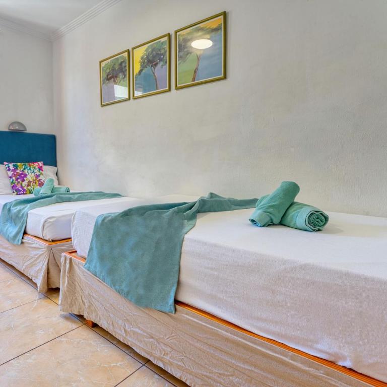 RT-Las Brisas - Two-Bedroom Bungalow - 25