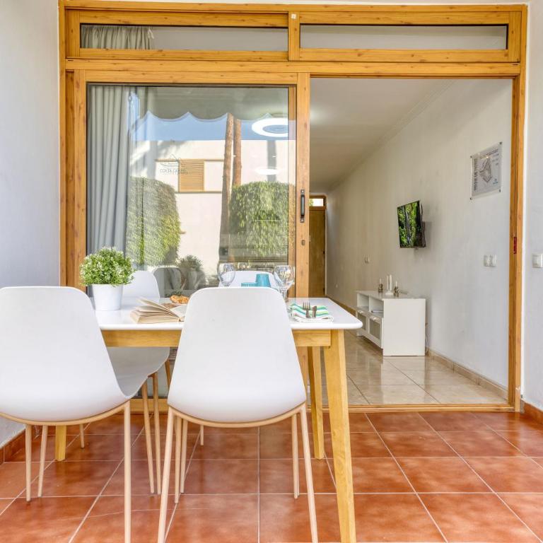RT-Las Brisas - Two-Bedroom Bungalow - 11