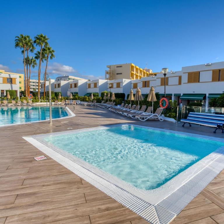 RT-Las Brisas - Two-Bedroom Bungalow - 1