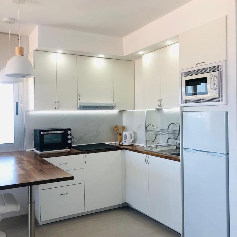Modern Apartment with Pool in Bel Air Building - Apartamento de 1 dormitorio - 11