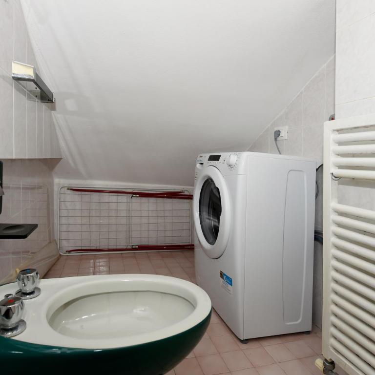 6 Tourist House Bologna Oche- Self Check in - Appartamento con 1 Camera da Letto - 56