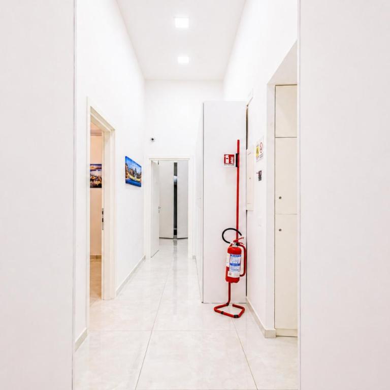 CharmiNaples - VivimiHome - Camera King Superior - 25