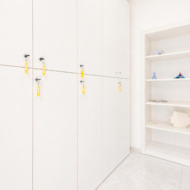 CharmiNaples - VivimiHome - Camera King Superior - 24