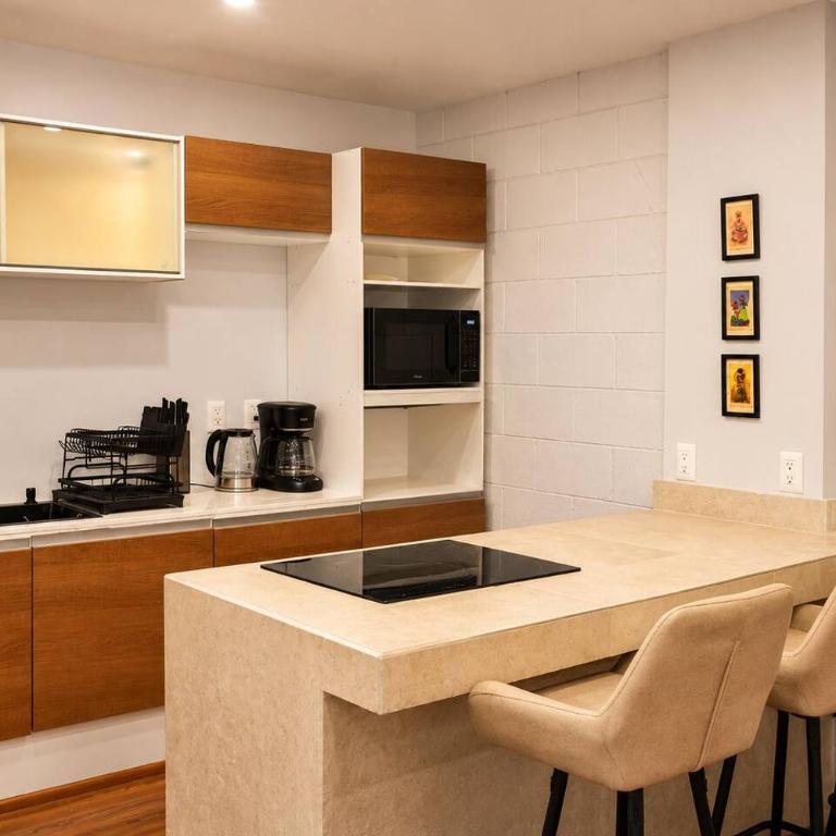 Roma Norte Jungle Oasis: 2 units/5BR for 14 Guests - Apartment - 4