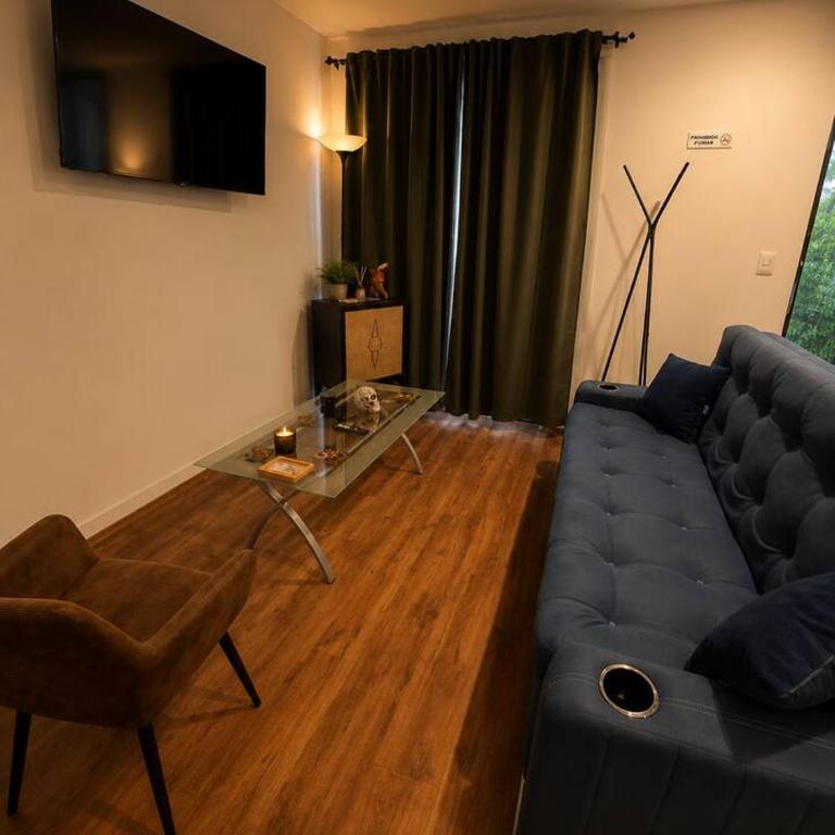 Roma Norte Jungle Oasis: 2 units/5BR for 14 Guests - Apartment - 21