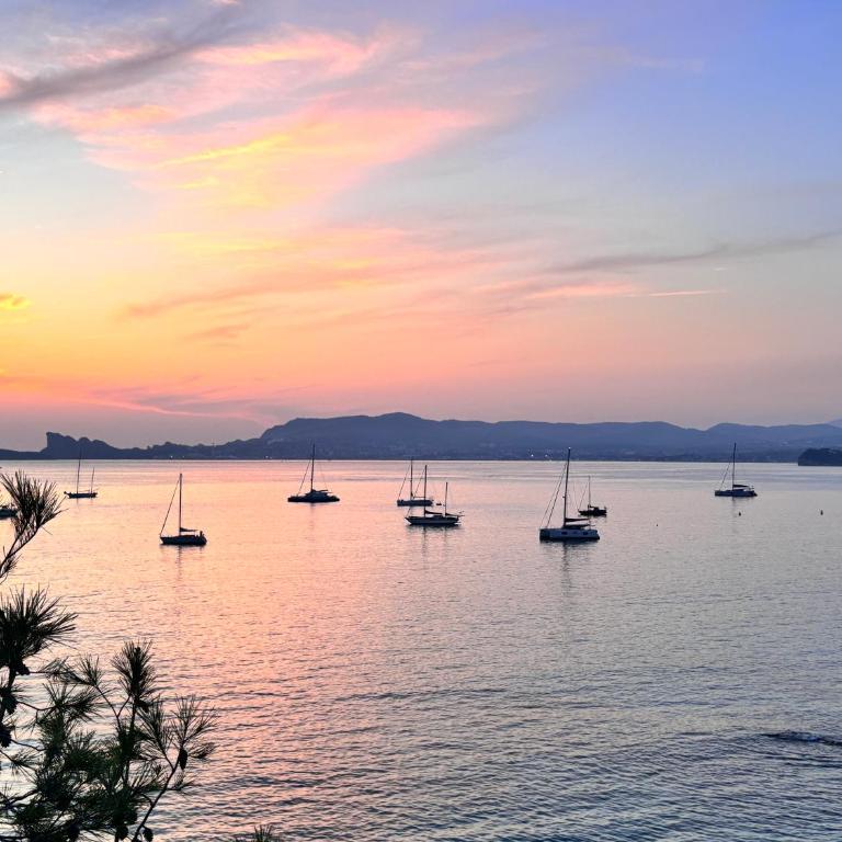 Bay View studio cabine Baie des anges Laciotat 3 lits 4 pers vue mer - Appartamento con 1 Camera da Letto - 14