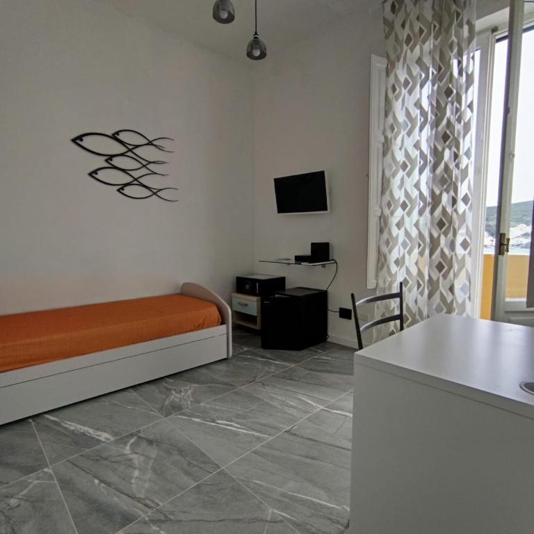 Agenzia Isotur MARI DI LEVANTE - Appartamento con 2 Camere da Letto - 5