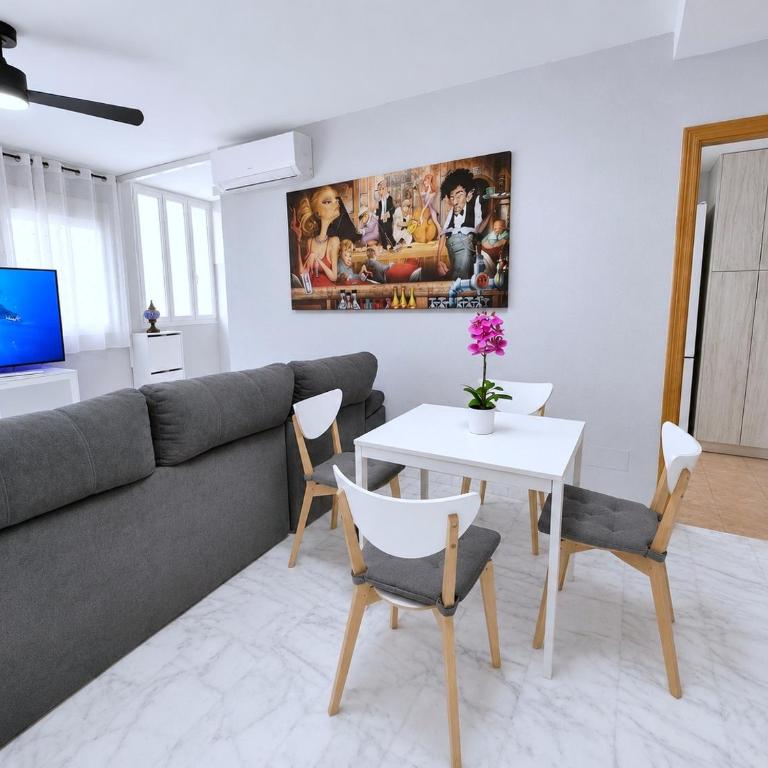 Moderno Piso céntrico 3 habitaciones junto al Mar - Apartamento de 3 dormitorios - 5