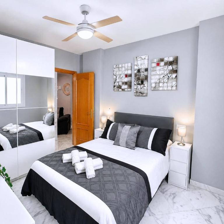 Moderno Piso céntrico 3 habitaciones junto al Mar - Apartamento de 3 dormitorios - 2
