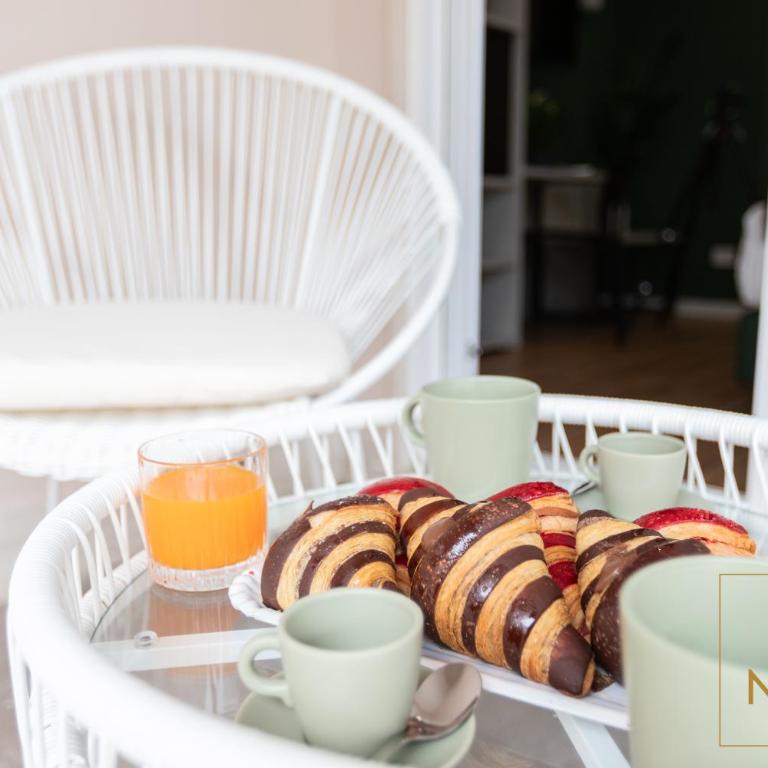 Nina Rooms Guesthouse - Seaview, luxury design, private patio, A-C - Camera King - 9