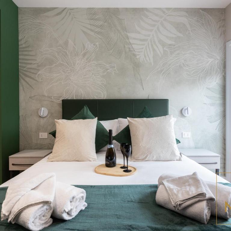 Nina Rooms Guesthouse - Seaview, luxury design, private patio, A-C - Camera Queen - 8