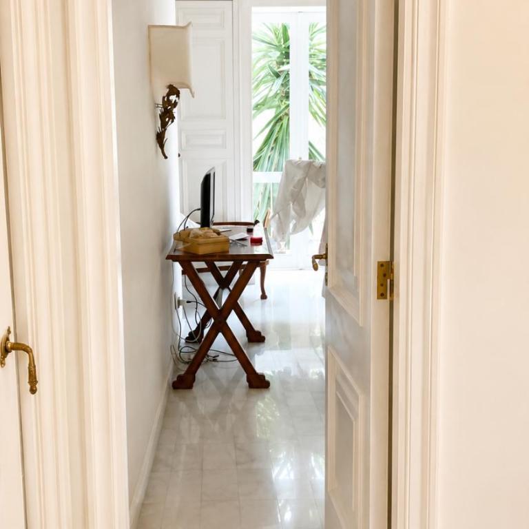 White Suite Capri - Appartamento Deluxe con 1 Camera da Letto - 10