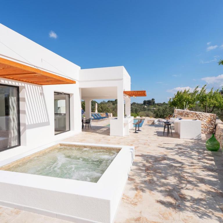 OSTUNI HARMONY HOUSE - Villa con piscina e vasca idromassaggio - Villa - 55