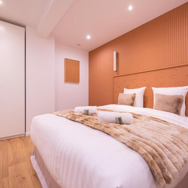 Spacious Apartment in Paris with AC - Appartement - 5