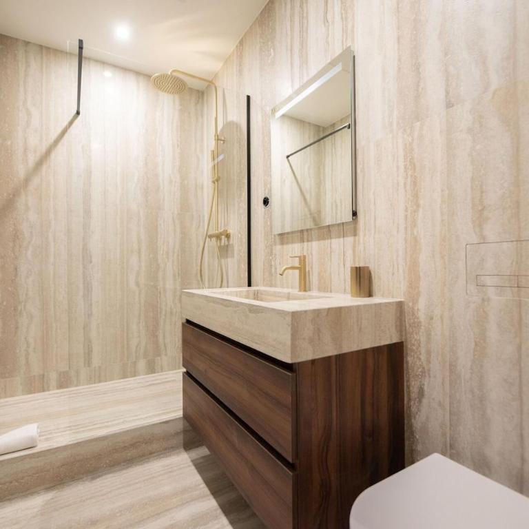 Spacious Apartment in Paris with AC - Appartement - 7