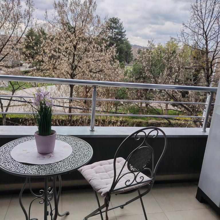 Queen Wiev Čair - Apartman sa 1 Spavaćom Sobom - 3