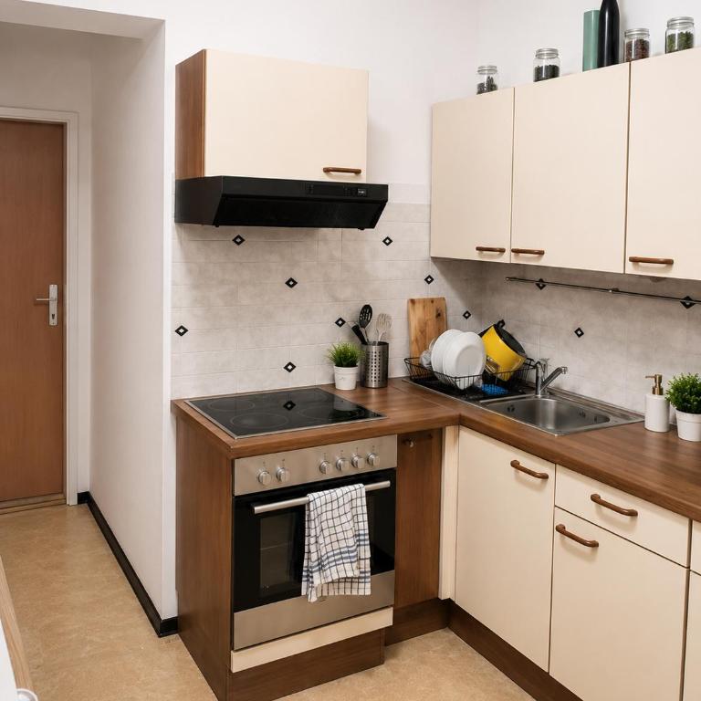 StaySpace - Doppelzimmer mit Gemeinschaftsbad - 6