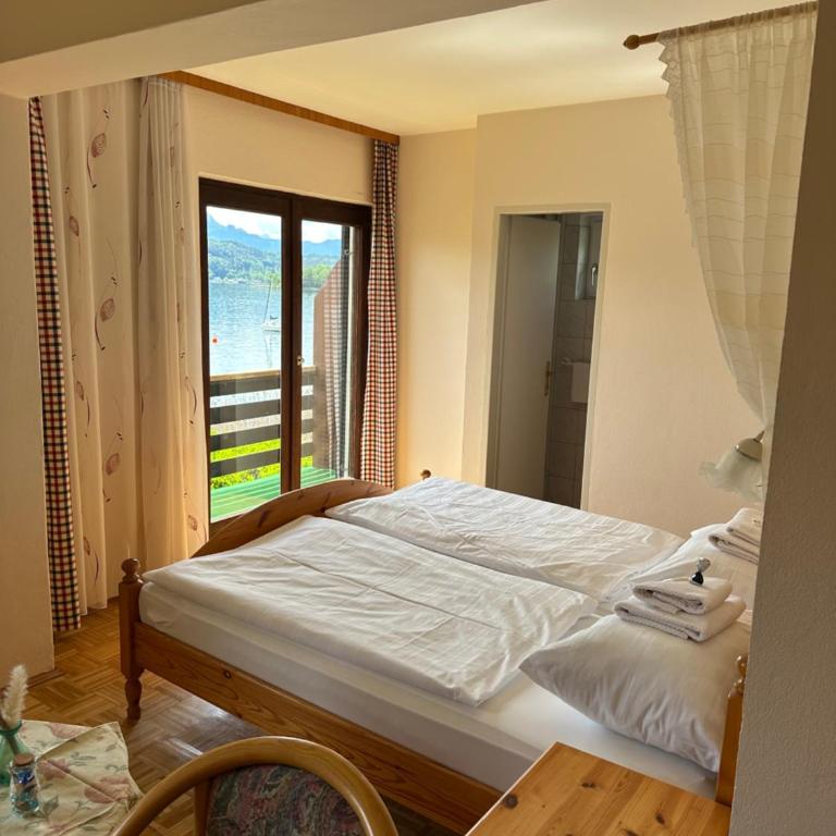 Zimmer am See - Großes Doppelzimmer - 3