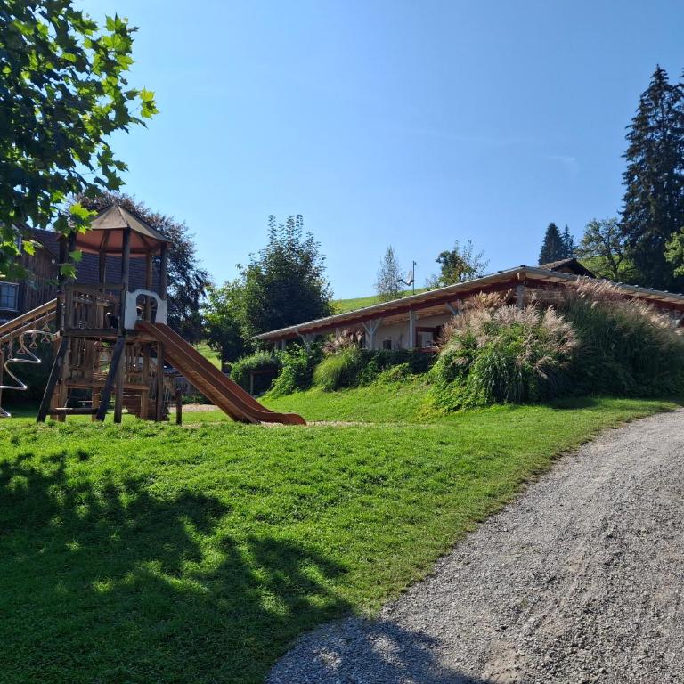Luxus Wohnwagen Alpenblick - Caravan - 36