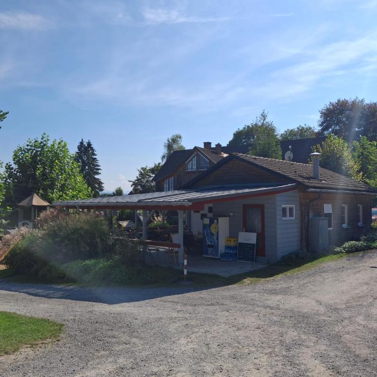 Luxus Wohnwagen Alpenblick - Caravan - 38