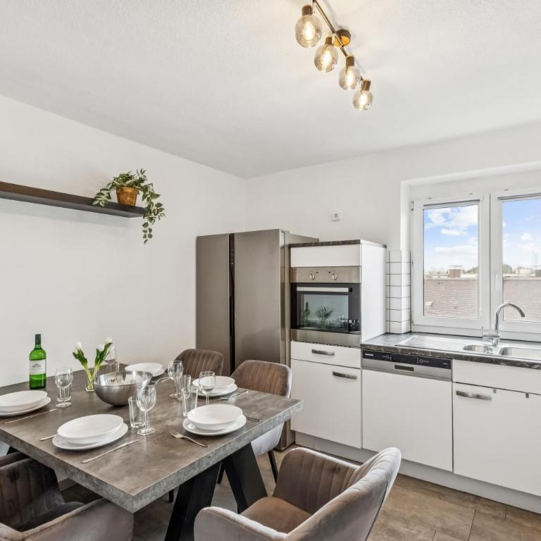 Citynahes 3BR-Apartment Hotelturmblick Business Stay - Appartamento con 3 Camere da Letto - 8