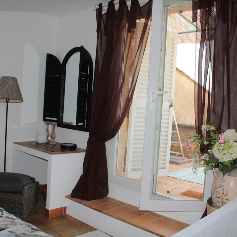 Duplex vue mer golf Saint-Tropez 300m plage à pied - Appartement - Vue sur Mer - 21