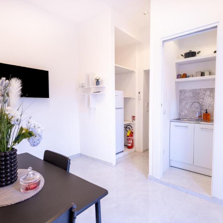Easylife - Roma - Castefidardo 52 - Termini - Appartamento - 12