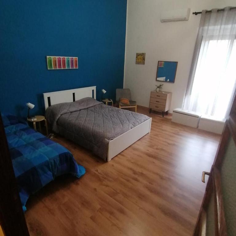 A Un PASSO DAL DUOMO " GARAGE AUTO AL COPERTO INCLUSO" - Triple Room with Private Bathroom - 13