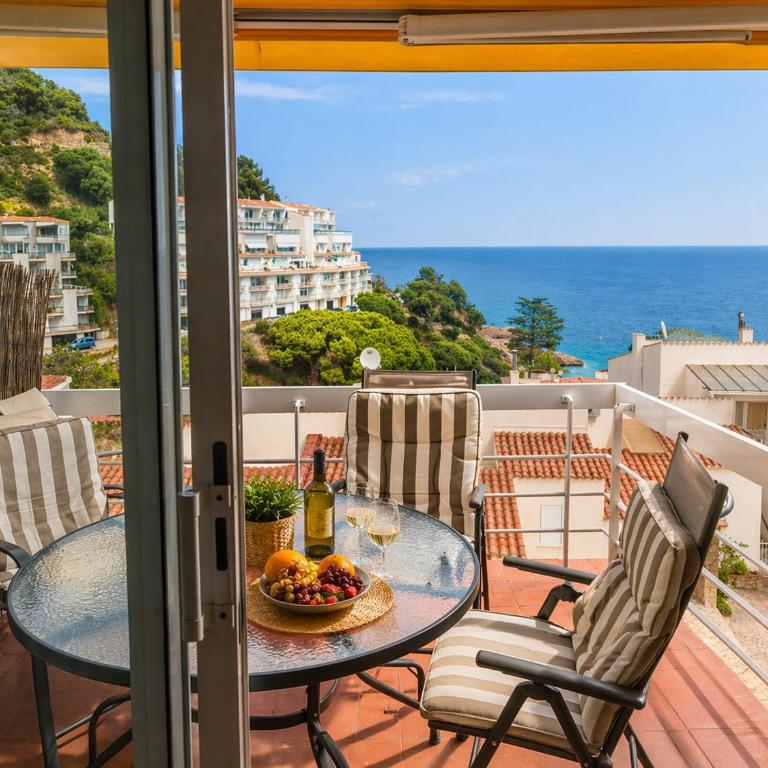 2BR Cala Salions Coastal - Terrace & Ocean Views - Apartamento con vistas y balcón - 1