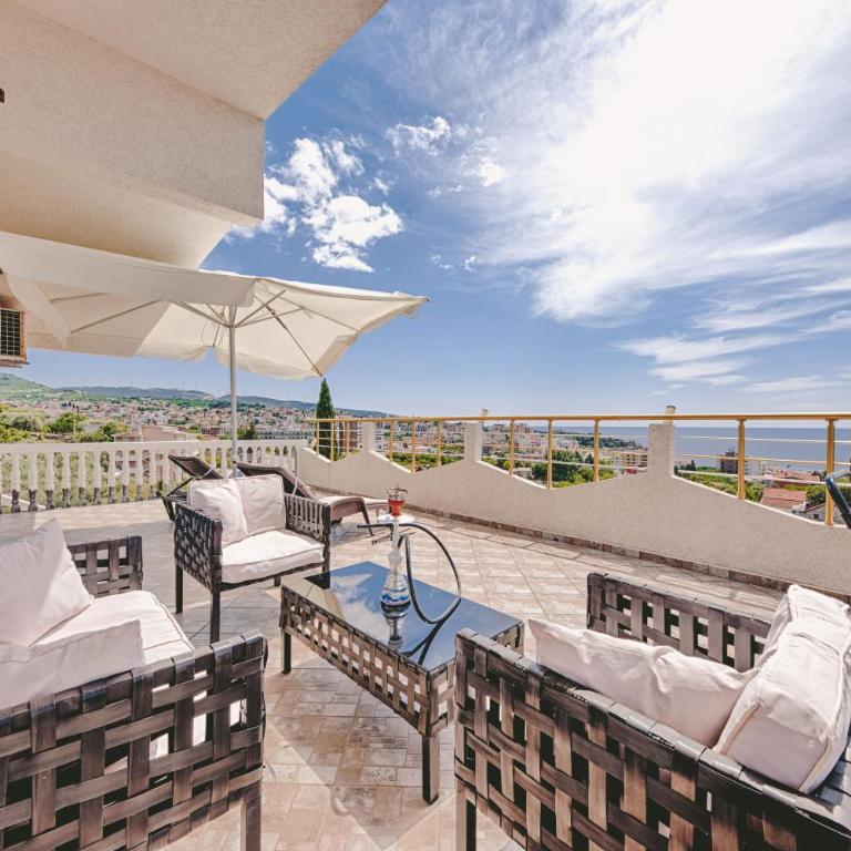 Penthouse S - Three-Bedroom Apartment - 8