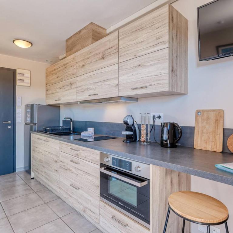 Studio climatisé centre-ville - 2 pers. - FR-1-816-40 - Apartment - 12