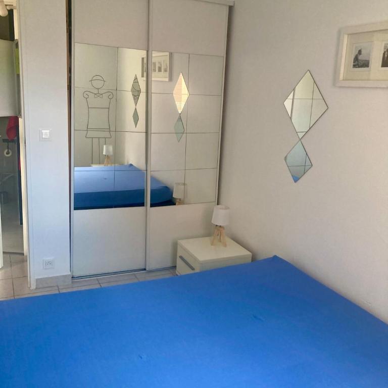 Maison proche plage 2 chambres - terrasse - Two-Bedroom House - 9