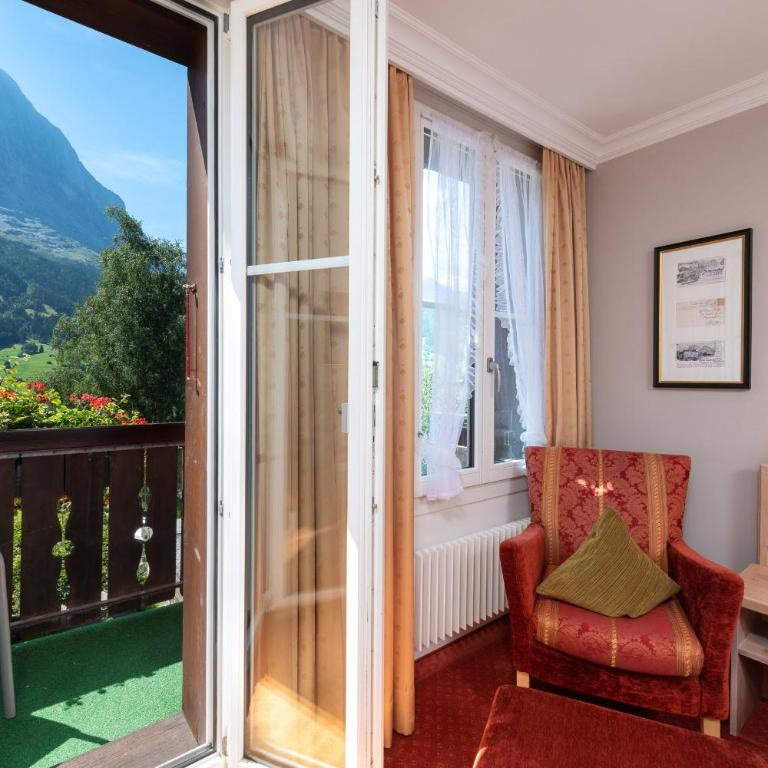 Romantik Hotel Schweizerhof - Superior Einzelzimmer - Eigerblick - 4