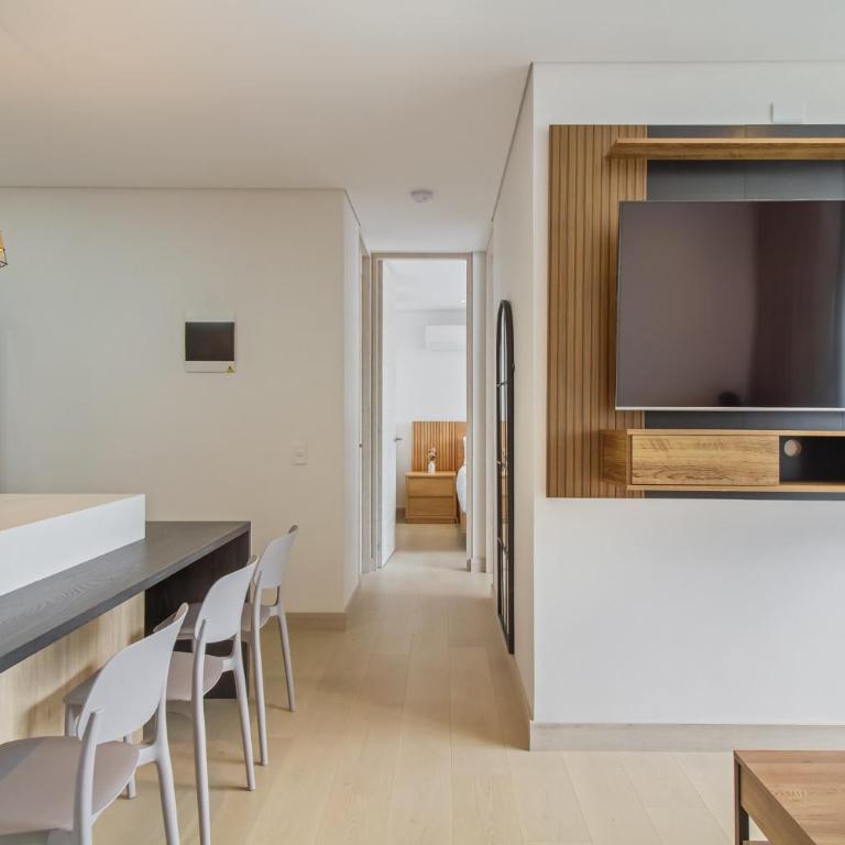 Beautiful Brand new apartment in Poblado - Two-Bedroom Apartment - 4