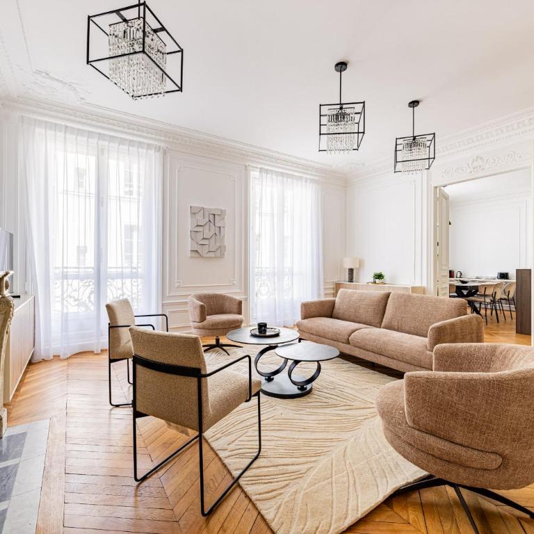 Amazing Apartment # Champs Elysées # Paris 8 # AC - Appartement 4 Chambres Deluxe - 2