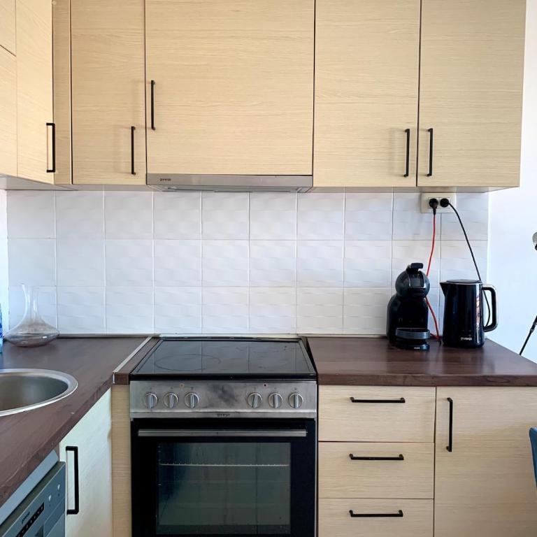 Becici Sunset with a pool - Three-Bedroom Apartment - 53