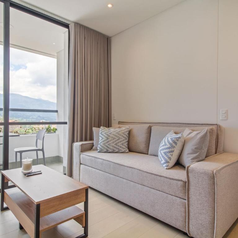 Beautiful Brand new apartment in Poblado - Two-Bedroom Apartment - 7