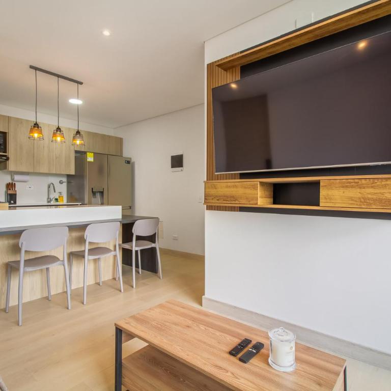 Beautiful Brand new apartment in Poblado - Two-Bedroom Apartment - 8