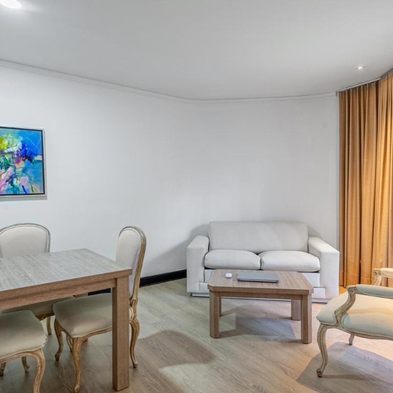 Hotel Dann Carlton Belfort Medellin - Suite Junior - 4