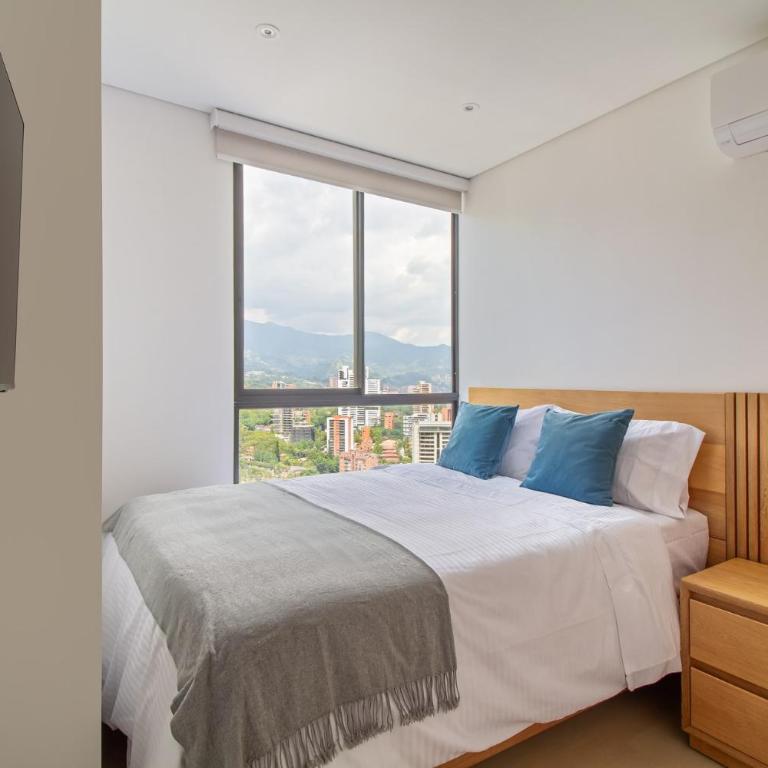 Beautiful Brand new apartment in Poblado - Two-Bedroom Apartment - 20