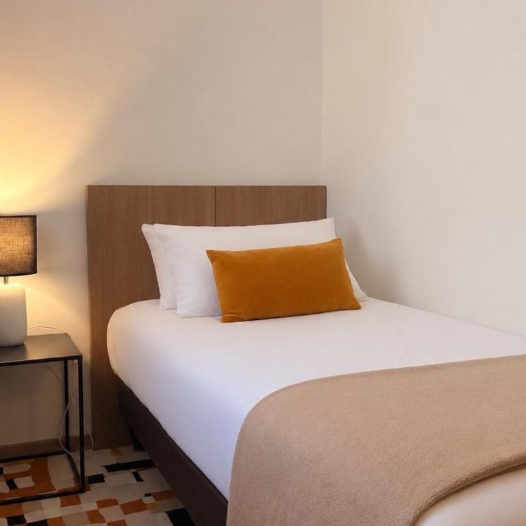 Forme-hotel & Spa Montpellier Sud-Est - Parc Expositions - Arena - Chambre Triple Familiale 2 Chambres (2 Adultes + 1 Enfant) - 2