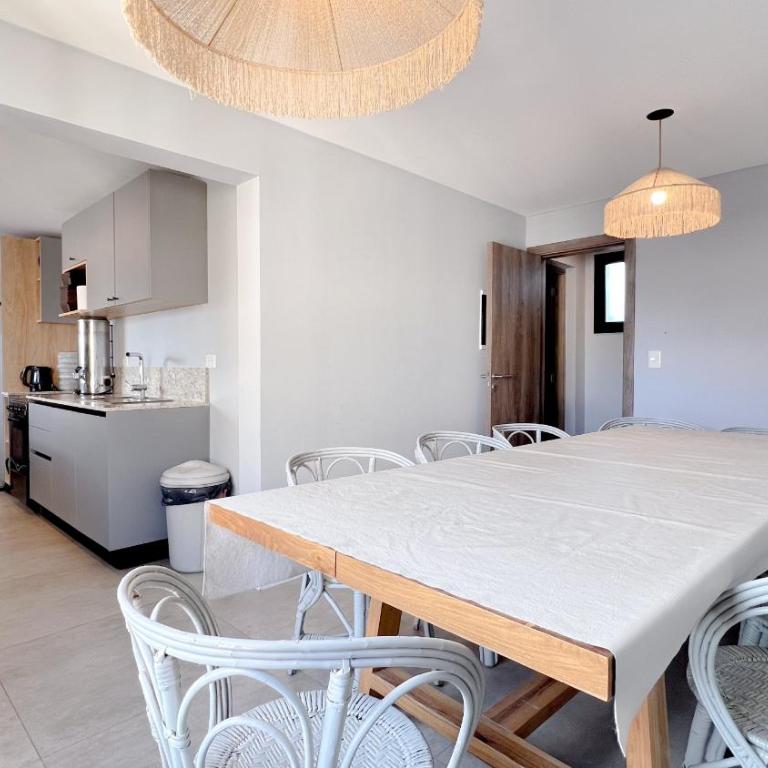 Las Heras 2B - Depto para 4 personas a cuadras del mar con cochera en zona Guemes, Mar del Plata - Hola Sur - Apartamento de 1 dormitorio - 30