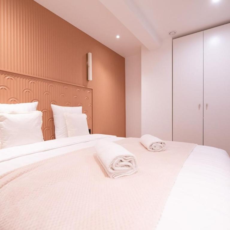 Modern Apartment in Paris with AC - Apartment - 16