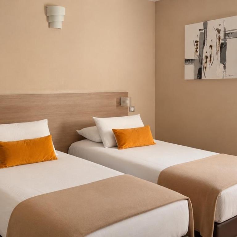Forme-hotel & Spa Montpellier Sud-Est - Parc Expositions - Arena - Suite Familiale 2 Chambres avec Terrasse et Cuisine (2 Adultes + 2 Enfants) - 4