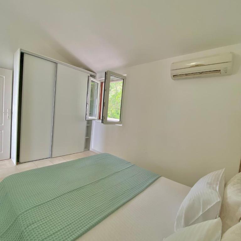 Budva Sky Sea - View Point - Penthaus Apartman - 4